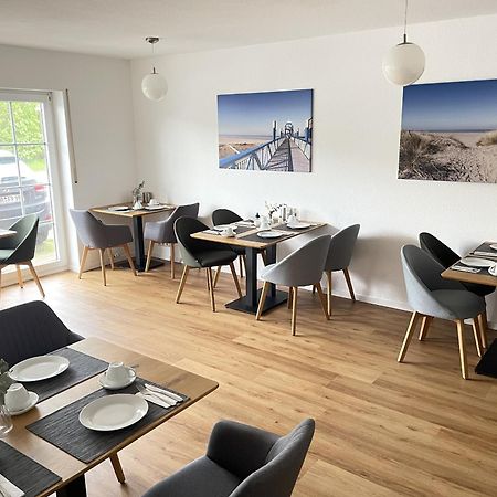 Pension Frisia Norddeich  Exterior photo