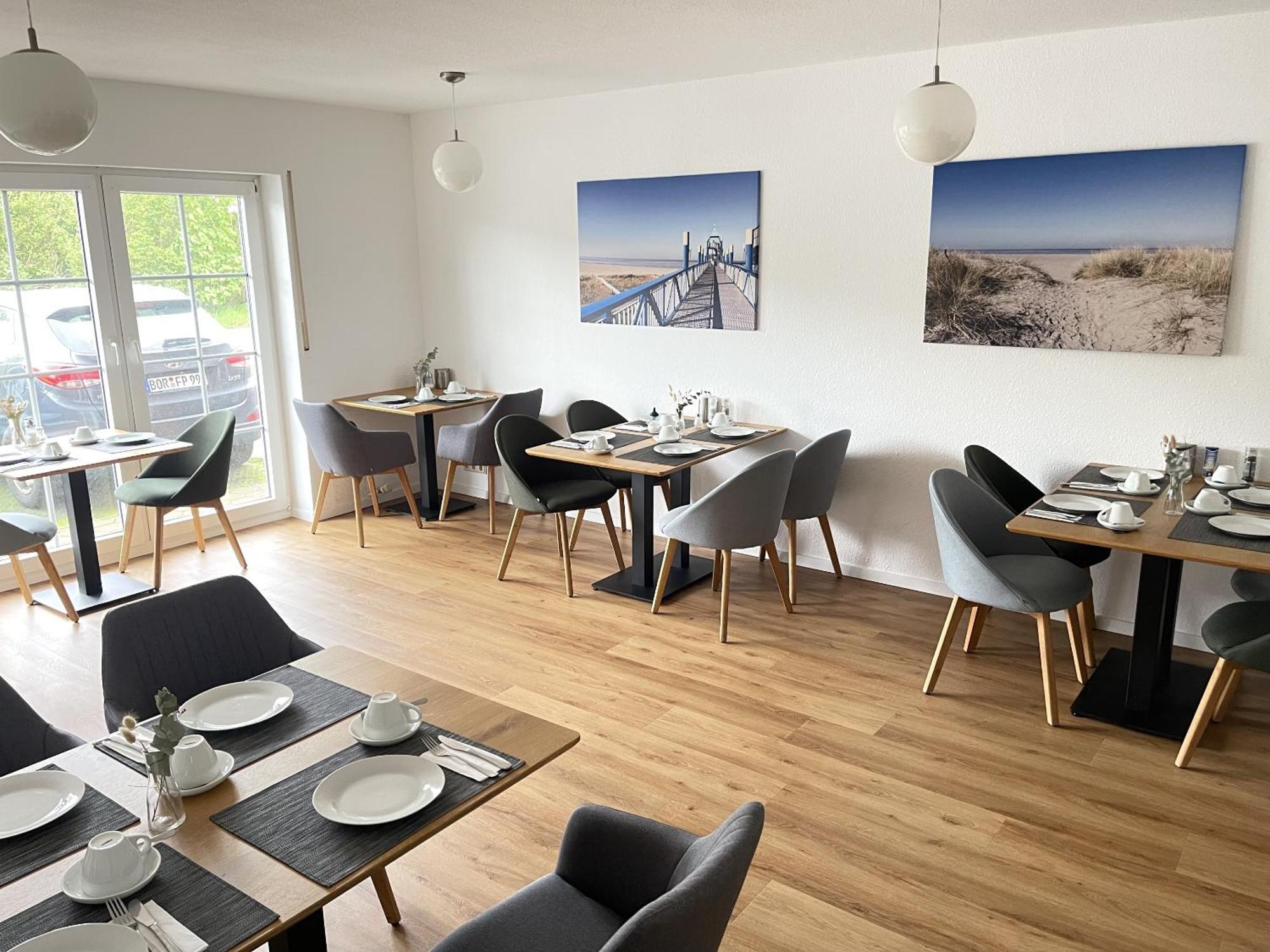 Pension Frisia Norddeich  Exterior photo