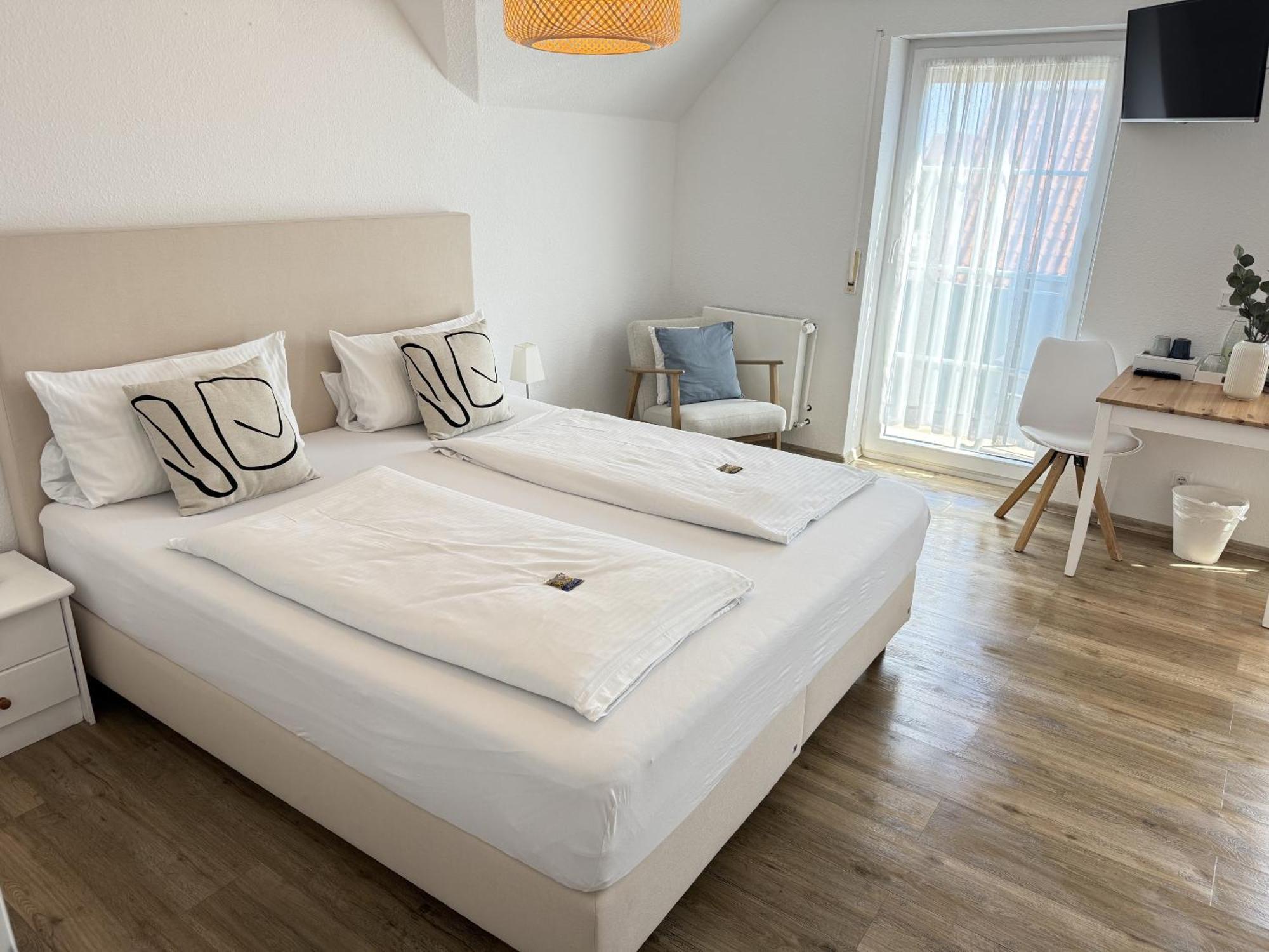 Pension Frisia Norddeich  Exterior photo